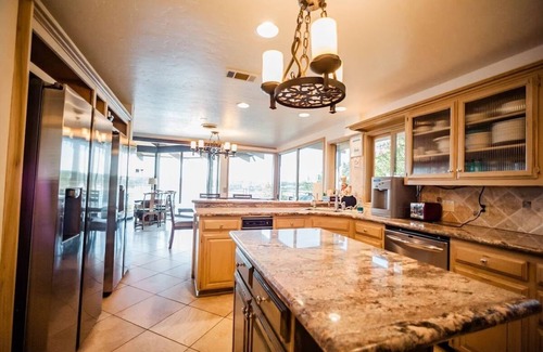 Lakeway House | Cozy Lakeway Paradise: Hot Tub, Fire Pit & Games