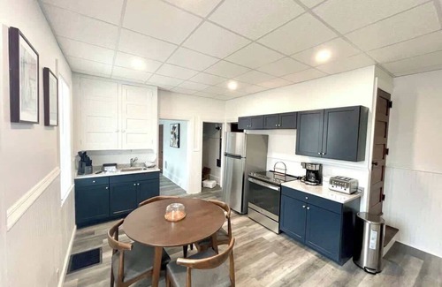 Lancaster Apartment | Cozy Lancaster Apartment Near Attractions