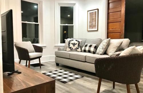 Lancaster Apartment | Cozy Lancaster Apartment Near Attractions