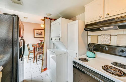 Gainesway House | Cozy Lexington Townhome ~ 3 Mi to UK Campus!