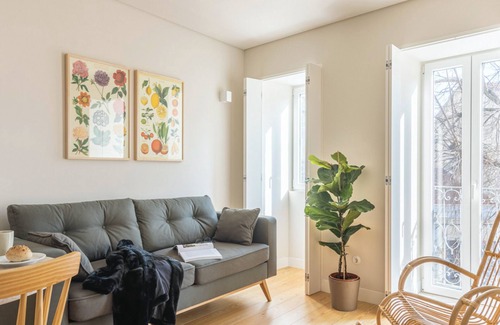 Socorro Apartment | Cozy Lisbon Alfama Premium Apartment - 1st Floor