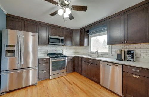 Lisle House | Cozy Lisle Home with Fenced Backyard Pets Welcome!