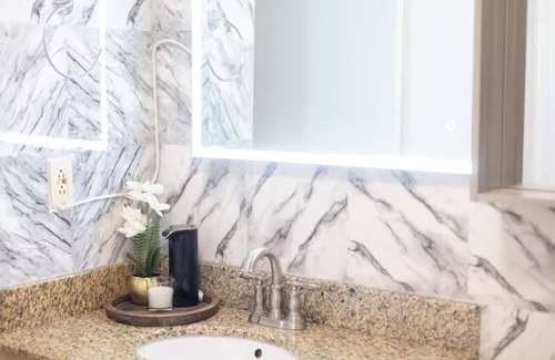 Villeray Apartment | Cozy little apartment 2 bedrooms