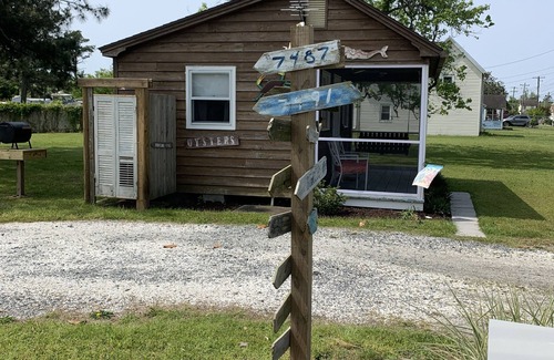 Chincoteague Cottage | Cozy Little Cottage on chincoteague island va.