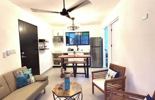 Santa Barbara Apartment | Cozy little house in enjoyable Costa Rica/Guanacaste with AC and WiFi.