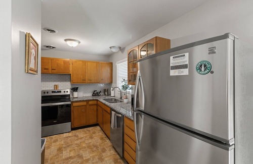 Madison House | Cozy little house in the heart of Madison city