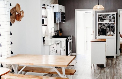 Dahlman House | Cozy Little Italy Home near Downtown Omaha & College World Series