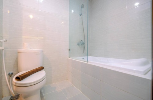 Bangka Apartment | Cozy Living And Spacious Studio At 28Th Floor Kemang Village Apartment