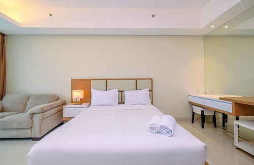 Bangka Apartment | Cozy Living And Spacious Studio At 28Th Floor Kemang Village Apartment