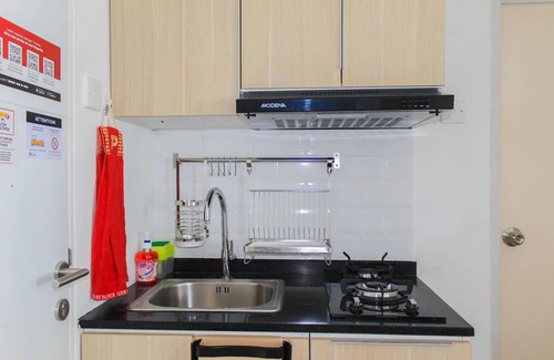 South Tangerang Apartment | Cozy Living Studio Room At Urbantown Serpong Apartment