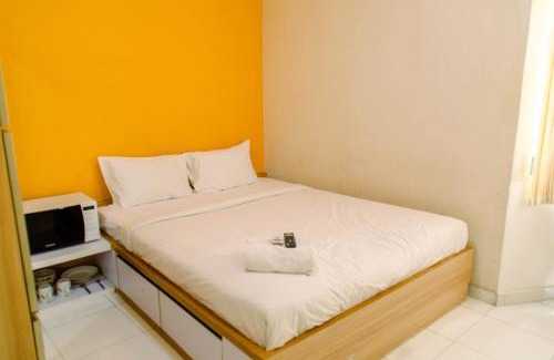 Tangerang Apartment | Cozy Living Studio Apartment No Kitchen Aeropolis Residence By Travelio