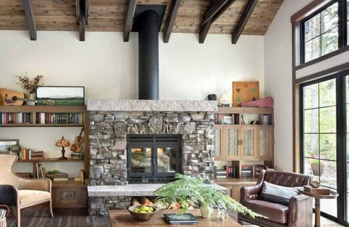 Fox Valley Cabin | Cozy lodge