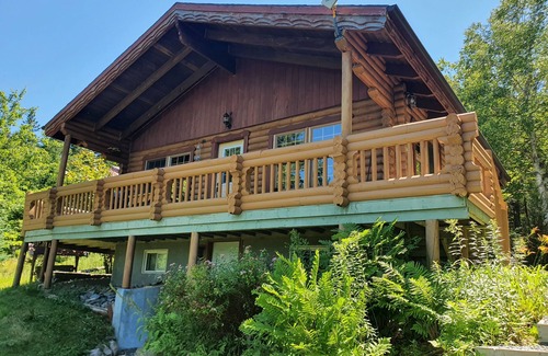 West Bay House | Cozy log cabin with fantastic views and 2 bathrooms