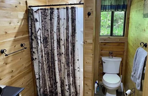 Gould City House | Cozy LOG CABIN in the woods