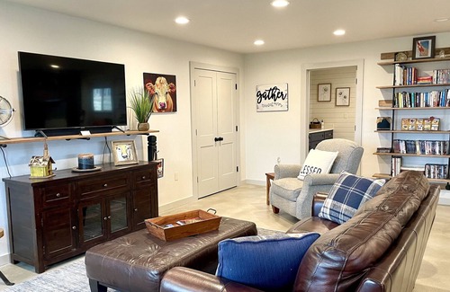 Valley Mills Other | Cozy Longhorn get-a-way! Country atmosphere close to Waco.