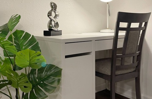Lafayette Apartment | Cozy, Lux & convenient 2B1b, center of Lafayette