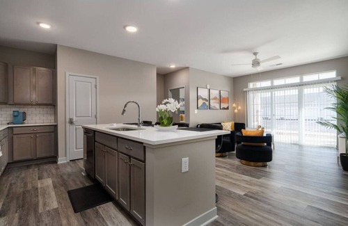 Whitestown Apartment | Cozy Lux Haven Whitestown
