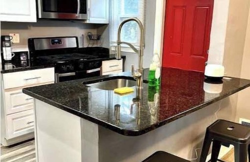 Washington House | Cozy Luxury Gem Mins from NavyYard/Nat’l Harbor