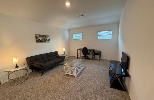 Magnolia House | Cozy Magnolia 4BR 3BA Family Home Retreat