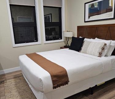 Downtown Gatineau Apartment | Cozy Maison Apt #3