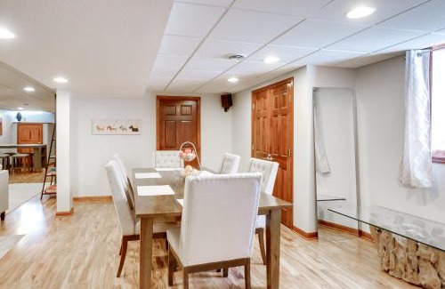Milwaukee Apartment | Cozy Milwaukee Apartment with Deck, 2 Mi to Airport!
