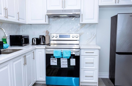 Halton Regional Municipality House | Cozy & Modern 2 BR Getaway