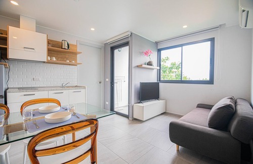 Chalong Condo | Cozy & Modern Apartment-1BR (NV-416)
