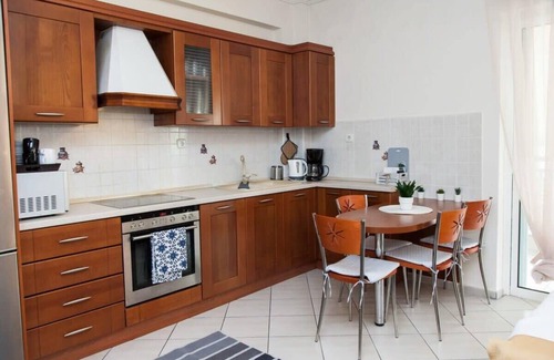 Peristeri Apartment | Cozy modern apt in Peristeri