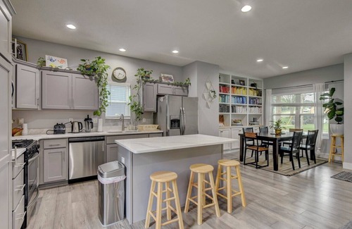 South Central Omaha House | Cozy-Modern Family Home in the Heart of Omaha