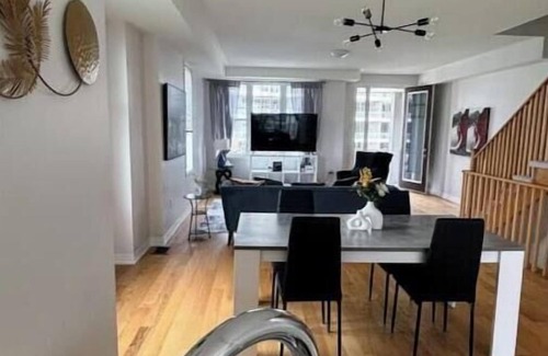 Bowmanville House | Cozy Modern Home in Bowmanville 3Br - New Downtown