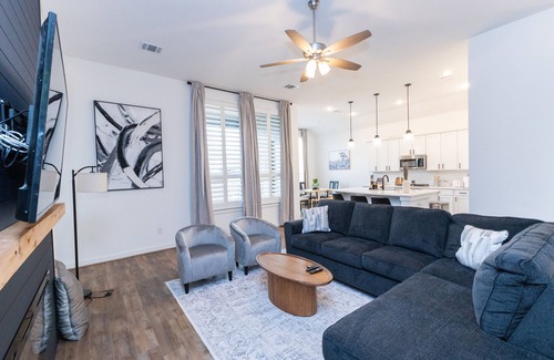 Kyle House | Cozy Modern Home Near Austin with Fire Pit, Game Room & Outdoor Fun!