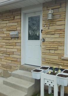 Brampton House | Cozy Modern Stay!
