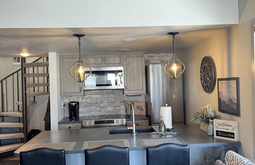 Silvercreek Condo | Cozy Mountain Condo with easy access to year-round activities.