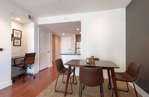 Mount Vernon Triangle Apartment | Cozy Mt. Vernon 1BR w/Gym, Pool close to Convention Center by Blueground