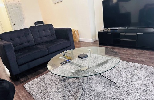 Fort Gary House | Cozy near bus stand pembina Nd 5 min from UOM
