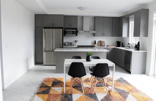 Cambridge House | Cozy new home in historic West Galt !