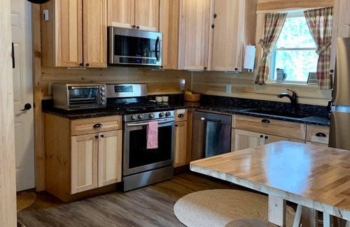 North Anson House | Cozy, NEW log cabin on Fahi Pond! Right on ATV trail through Kennebec Valley.
