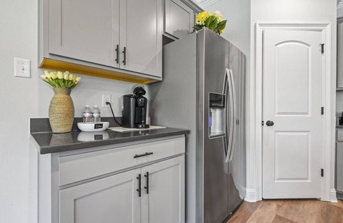 Highlands - Perkins House | Cozy, New & Spacious Townhome Near LSU