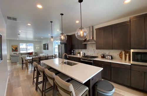 Mountain Green House | Cozy, new townhome 12 min. from Snowbasin and 17 min. from Wasatch Peaks!