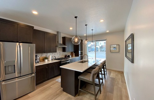 Mountain Green House | Cozy, new townhome 12 min. from Snowbasin and 17 min. from Wasatch Peaks!
