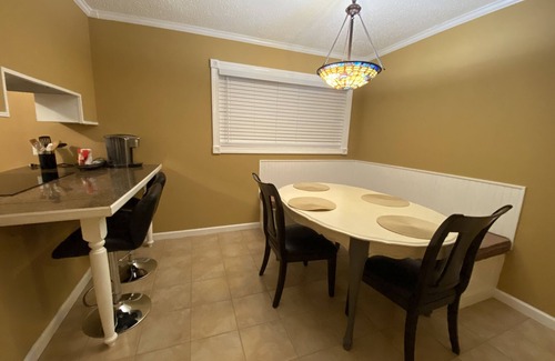 Madison House | Cozy Oasis ★ Ace Location ★ Fully Equipped ★