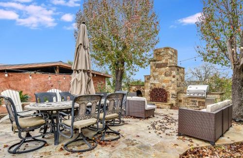 Buda Apartment | Cozy Oasis in SE Austin
