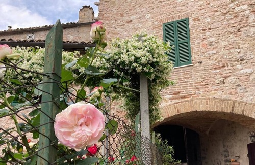 Spello House | Cozy old town house in picturesque Spello at the foot of Monte Subasio