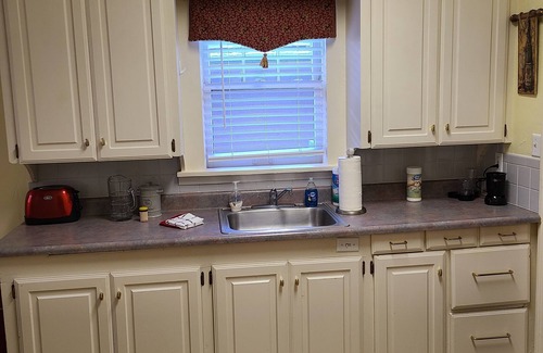 Amarillo Apartment | Cozy one bedroom apartment in historical district