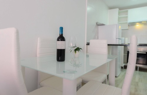 Prosperidad Apartment | Cozy one bedroom apartment in Chamartin