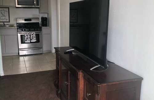 Downtown El Paso Apartment | Cozy one bedroom apartment near utep and downtown