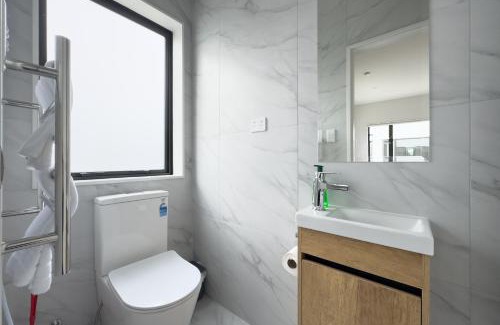 Papakura House | Cozy One-Bedroom Getaway in Takanini