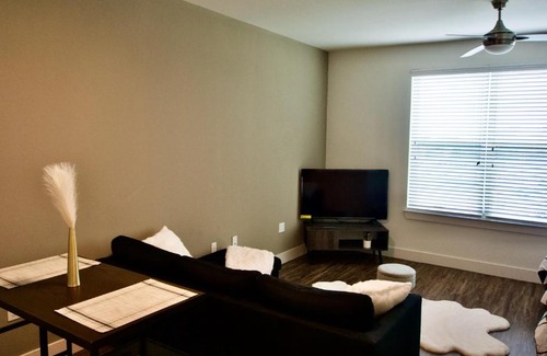 Legacy Park Apartment | Cozy one bedroom studio in the coveted legacy west