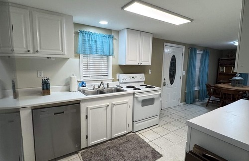 Ono Island House | Cozy Orange Beach Home in Quiet Neighborhood