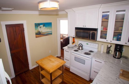 Pass-a-Grille Cottage | Cozy Pass-a-Grille Cottage